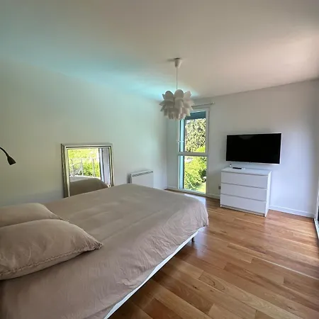 Villa Contemporary In