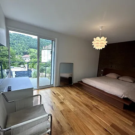 Contemporary In Villa Uriage-les-Bains